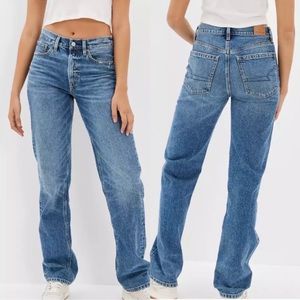 American Eagle Outfitters Low-Rise Baggy Jeans size14L
